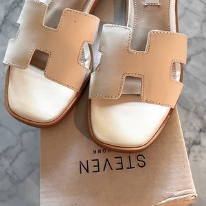 Steven NY Hadyn sandals - Hermes look a likes